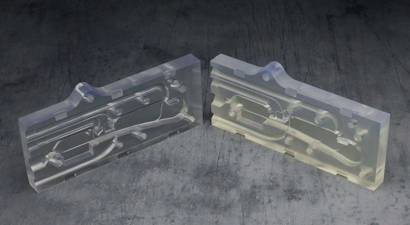 Clear SLA resin tooling with fine internal detail