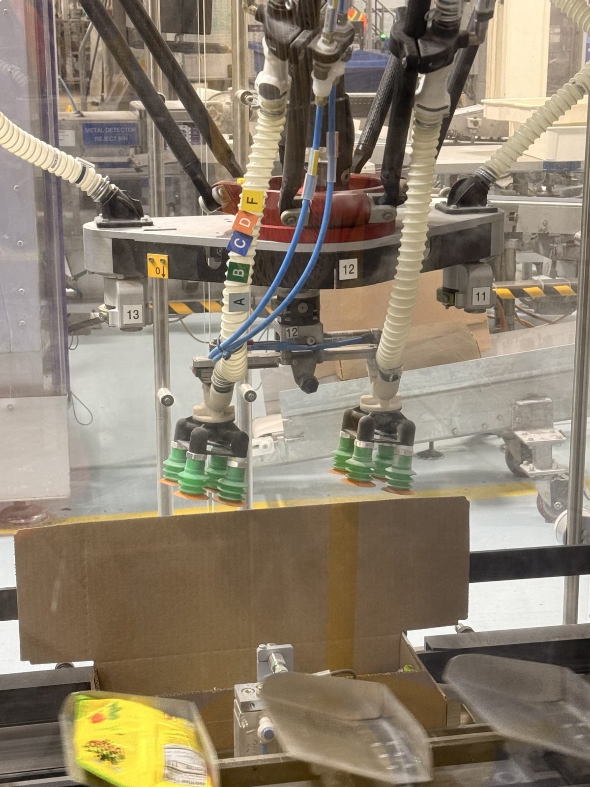 Vacuum fittings running on a Mondelez line